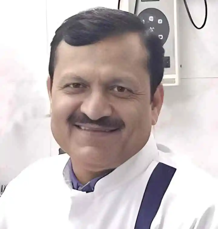 Dr. Sunil Anand- Dentist in chandigarh